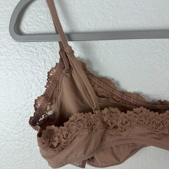 Skims Fits Everybody Lace Scoop Bralette XL Nude Seamless Stretch Feminine Girly - Picture 5 of 7